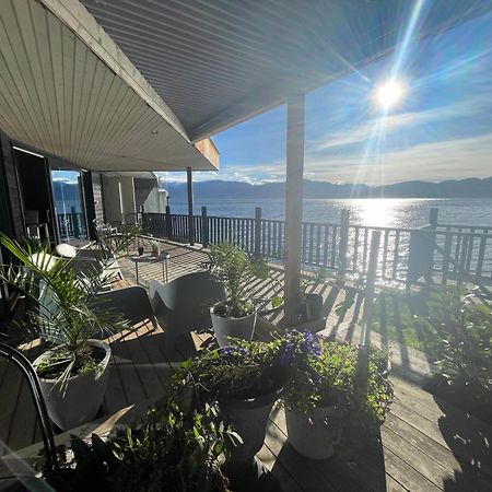 Panoramaresort In Hardangerfjorden Leilighet I Sjokanten Ved Hardangerfjorden For 7 Personer Boat , Sauna,Kajak, Sup For Rent Ойстезе Экстерьер фото