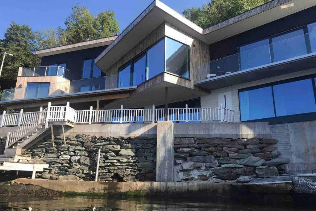 Panoramaresort In Hardangerfjorden Leilighet I Sjokanten Ved Hardangerfjorden For 7 Personer Boat , Sauna,Kajak, Sup For Rent Ойстезе Экстерьер фото